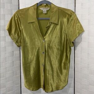 Express Satin Chartreuse Button Down Top🐚